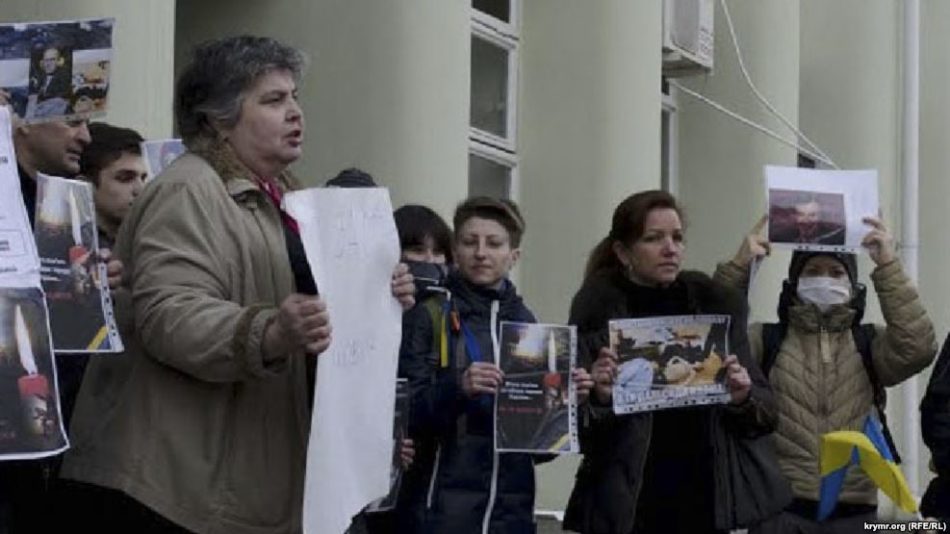 На украинскую активистку Ларису Китайскую возбудили в Крыму уголовное дело и вручили подписку о невыезде