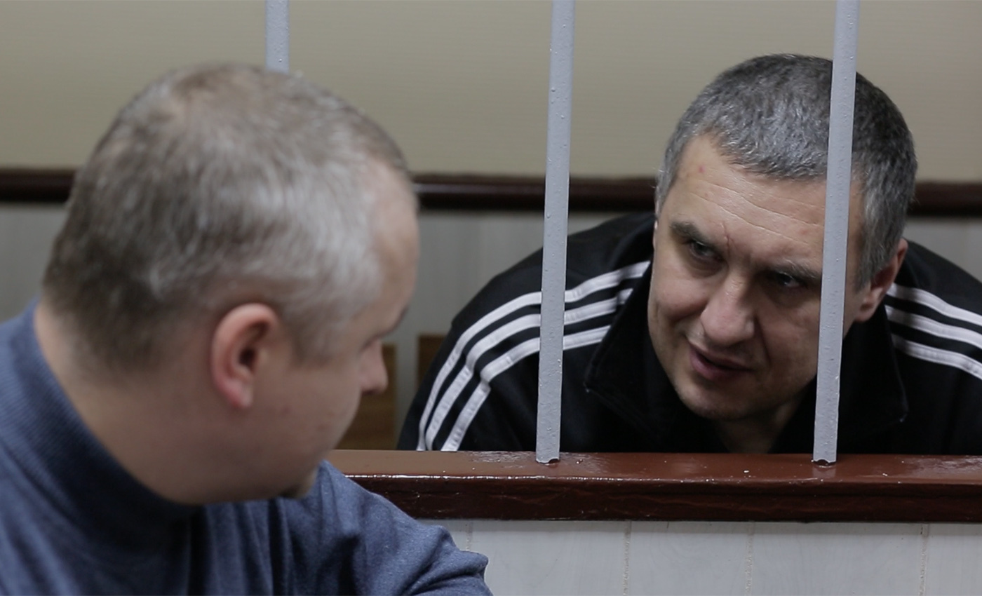 In the Crimean “court” the investigation with regard to the complaint of Ukrainian citizen Yevgeny Panov’s defense against the investigator’s actions has been postponed