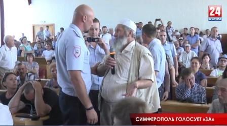 В Крыму гражданскому активисту, который выступил против сноса поселка, присудили 5 суток админареста