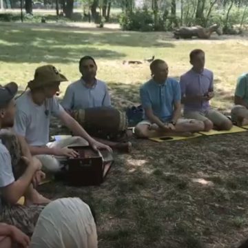 В Севастополе «суд» оштрафовал верующих за пение и молебен в парке